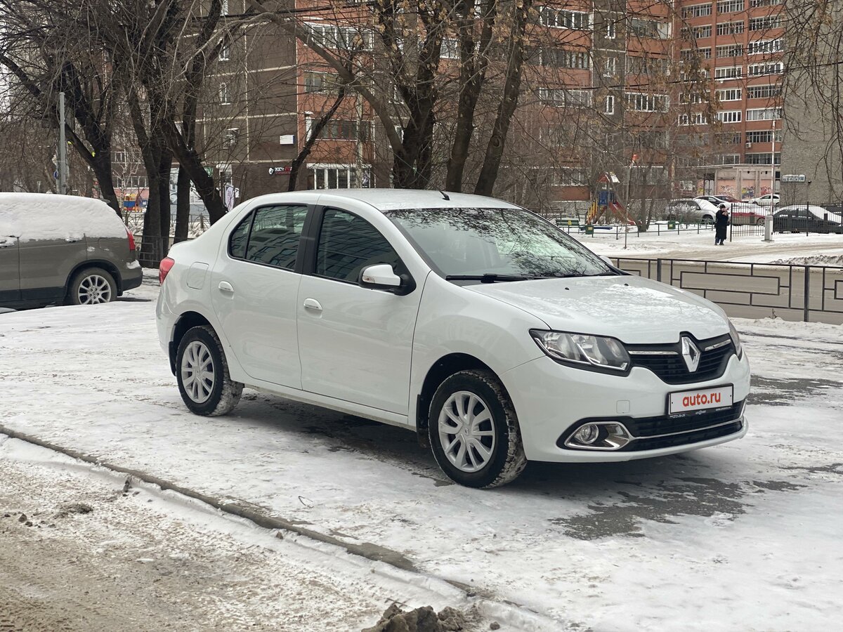 2017 Renault Logan II, белый - вид 2