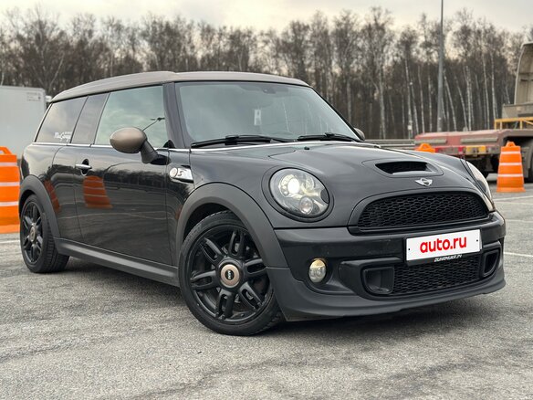 2013 Mini Clubman Cooper S I Рестайлинг, чёрный - вид 3