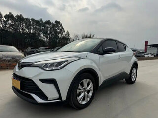 2022 Toyota C-HR I Рестайлинг, белый, 1700777 рублей, вид 1