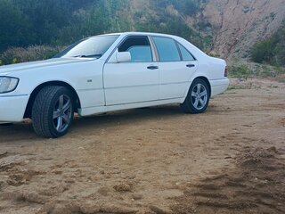 1992 Mercedes-Benz S-Класс 300 III (W140), синий, 500000 рублей, вид 1