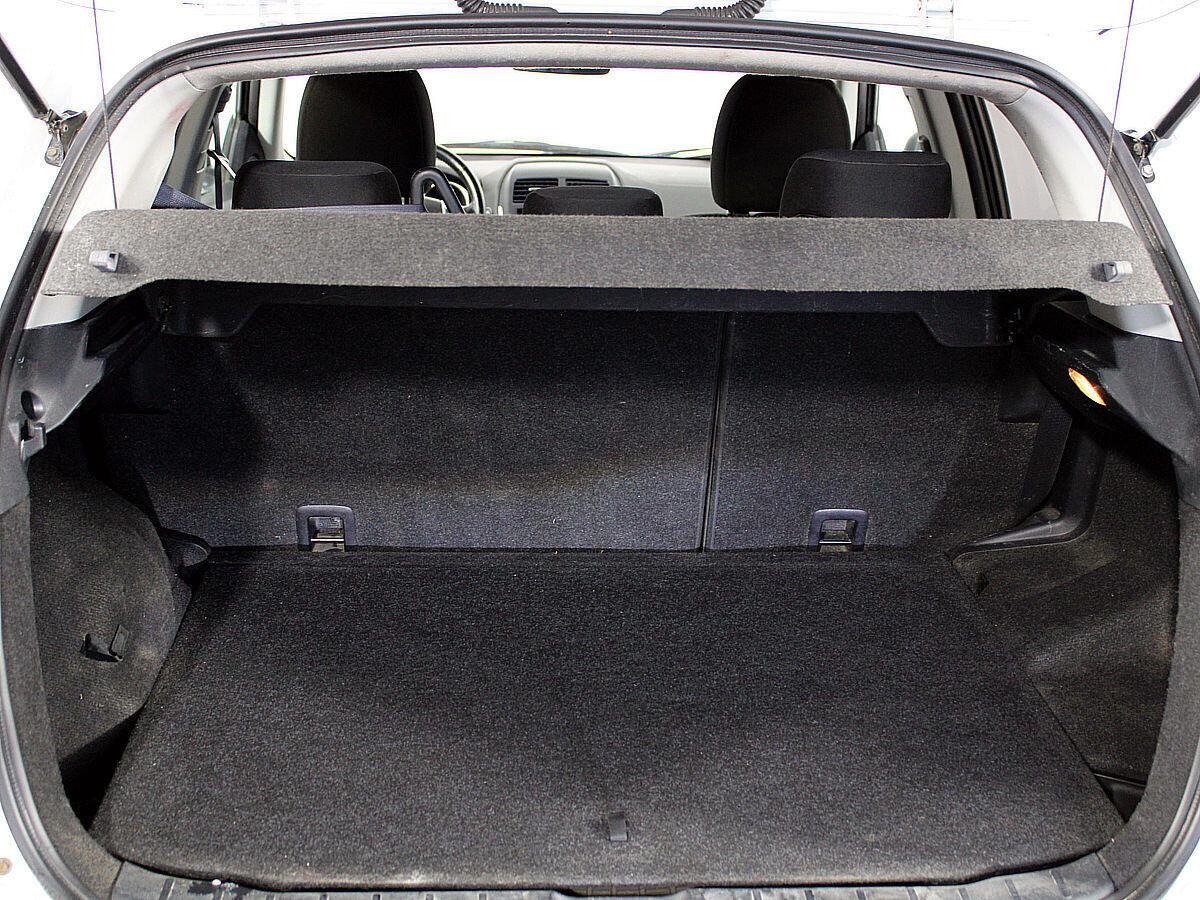 Не открывается багажник митсубиси асх - 80 фото