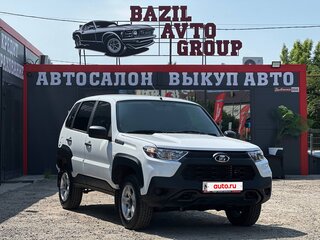 2024 Lada (ВАЗ) Niva I Рестайлинг (Travel), белый, 1080000 рублей, вид 1