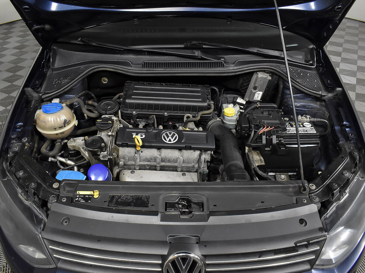 2014 Volkswagen Polo V, синий - вид 8