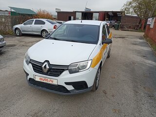 2019 Renault Logan II Рестайлинг, белый, 400000 рублей, вид 1