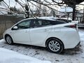 2016 Toyota Prius IV (XW50), белый, 1790000 рублей - вид 5