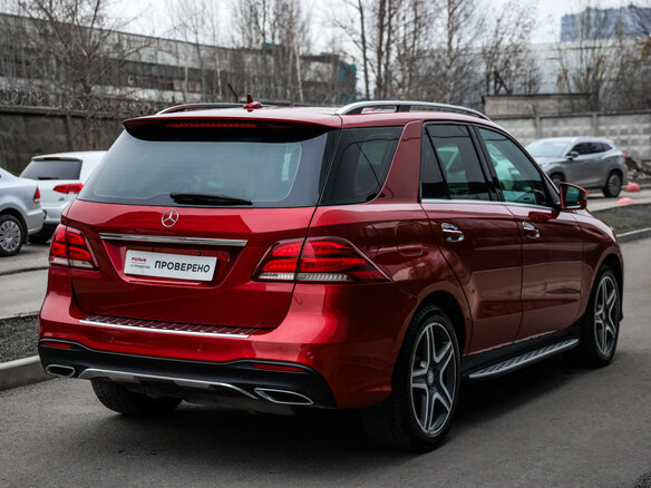 2016 Mercedes-Benz GLE 350 d I (W166), красный, 3199000 рублей - вид 5