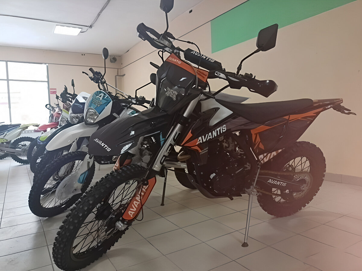 Avantis Enduro 250 Pro/Carb