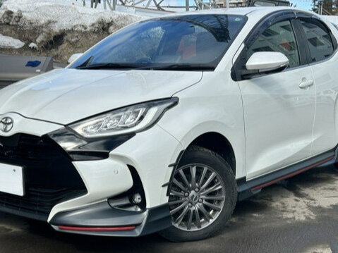 Toyota Yaris IV
