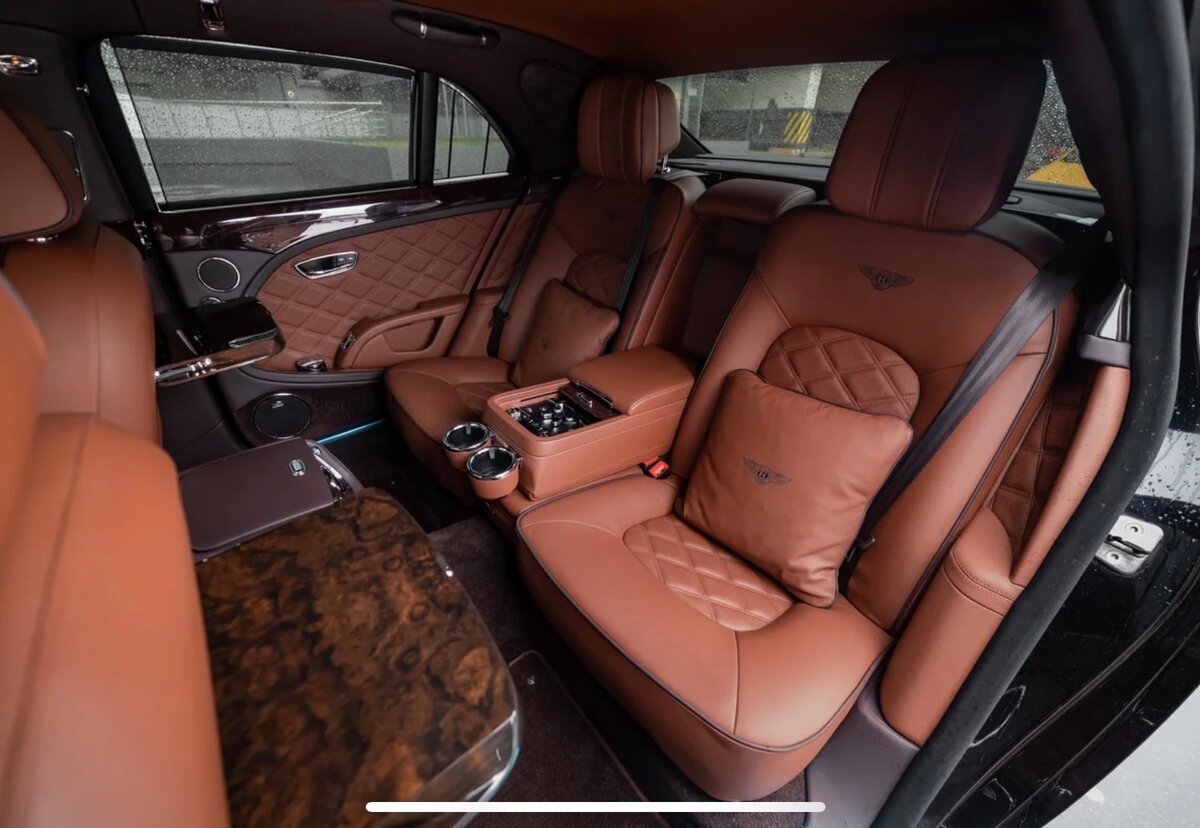 2014 Bentley Mulsanne II, чёрный, 11000000 рублей - вид 34