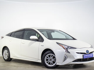 2016 Toyota Prius IV (XW50), белый, 1929000 рублей, вид 1