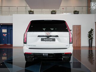 2025 Cadillac Escalade ESV V Рестайлинг, белый, 21790000 рублей, вид 4