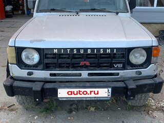 1989 Mitsubishi Pajero I, серебристый, 290000 рублей, вид 1