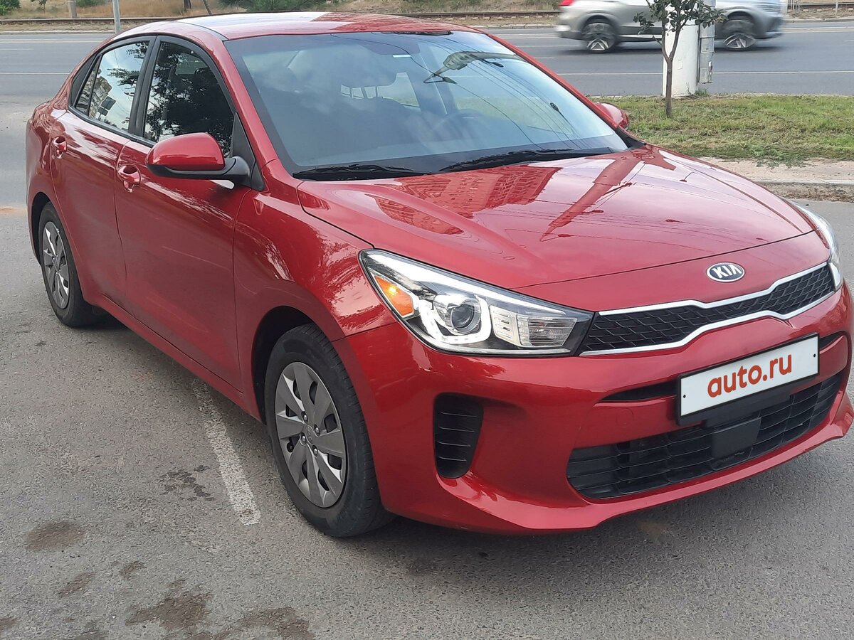 Kia Rio 2019 красная