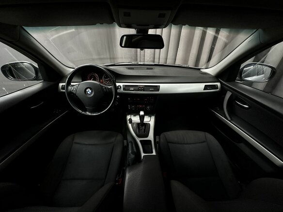 2011 BMW 3 серии 318i V (E90/E91/E92/E93) Рестайлинг, серебристый, 919777 рублей - вид 12