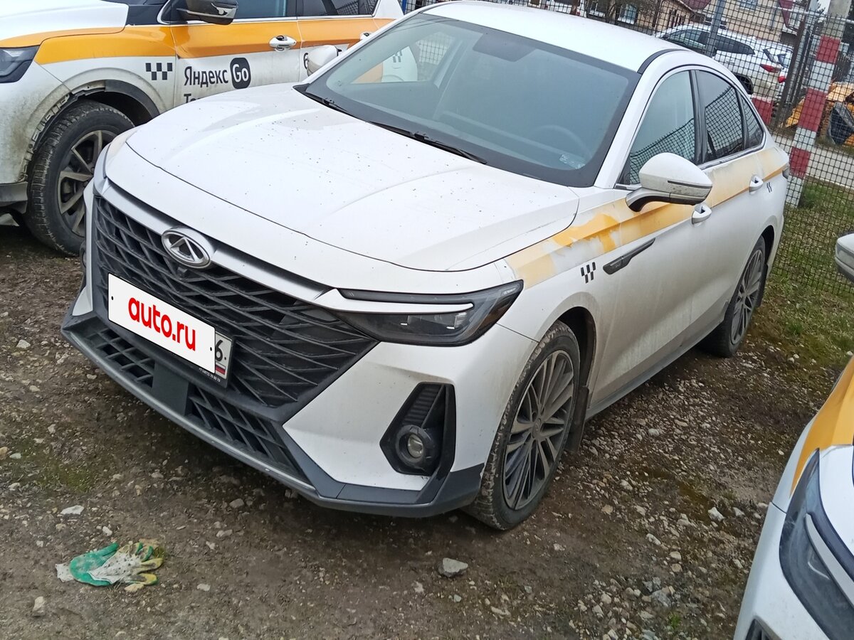 Chery Arrizo 8