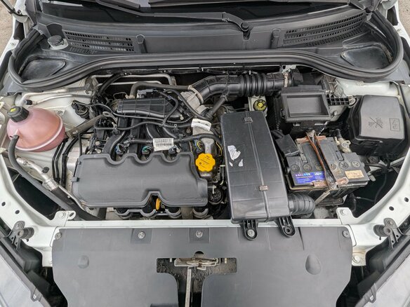 2018 Lada (ВАЗ) Vesta I, белый, 830000 рублей - вид 21