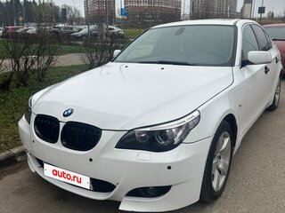 2006 BMW 5 серии 525xi V (E60/E61), белый, 710000 рублей, вид 1