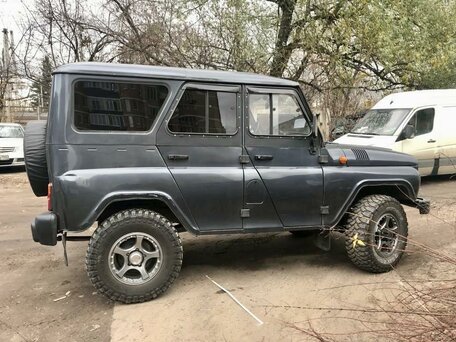 Серый Уаз Фото