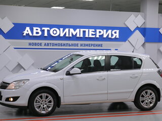 2012 Opel Astra H Рестайлинг, белый, 603000 рублей, вид 1