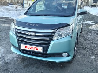 2016 Toyota Noah III (R80), синий, 2070000 рублей, вид 1
