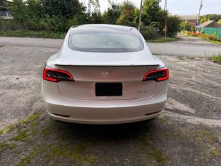 2021 Tesla Model 3 Performance I, белый, 1950000 рублей, вид 3