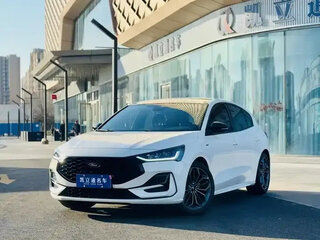 2023 Ford Focus IV Рестайлинг, белый, 1513000 рублей, вид 1