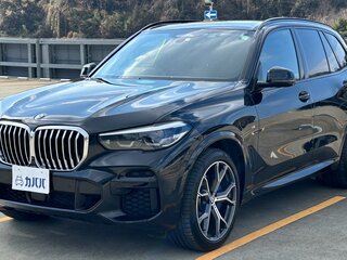 2022 BMW X5 35d IV (G05/G18), чёрный, 4850000 рублей, вид 1