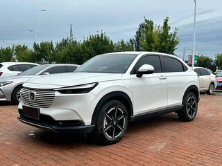 2023 Honda Vezel II, белый, 1650000 рублей, вид 1