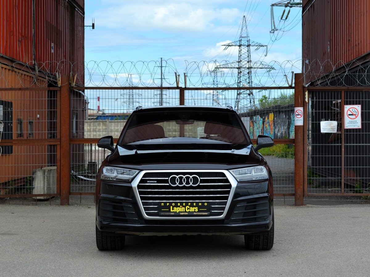 AUDI Q7 - фото 3
