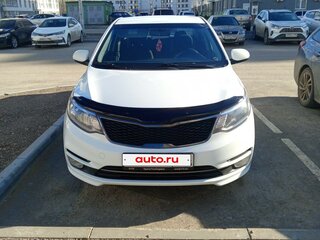 2015 Kia Rio III Рестайлинг, белый, 1000000 рублей, вид 1