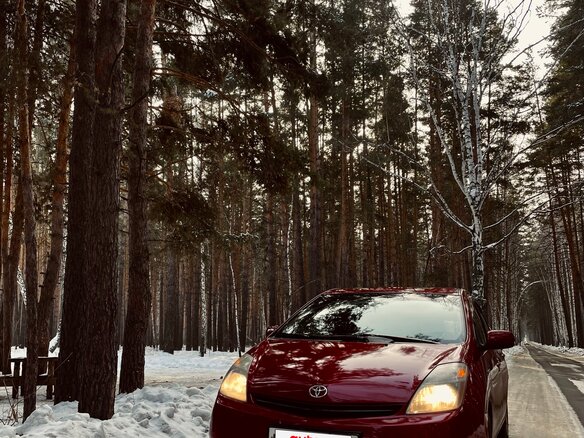 2007 Toyota Prius II Рестайлинг (XW20), красный, 600000 рублей - вид 2