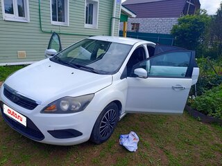 2008 Ford Focus II Рестайлинг, белый, 350000 рублей, вид 1