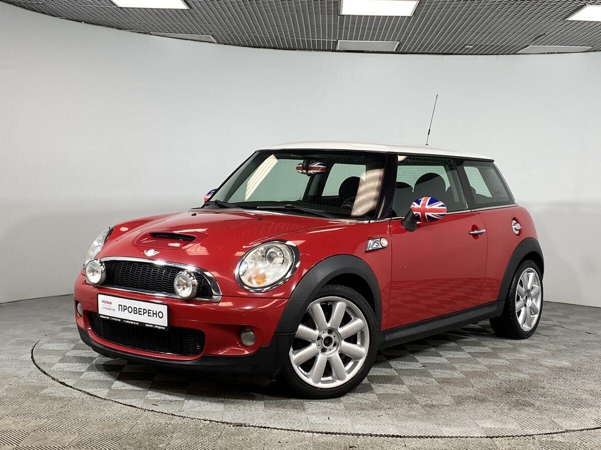 Купить б/у Mini Hatch II (R56) Cooper S 1.6 MT (175 л.с.) бензин ...