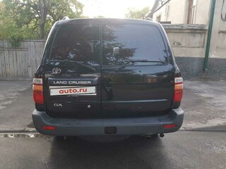 2005 Toyota Land Cruiser 100 Series Рестайлинг 1, чёрный, 1800000 рублей, вид 3
