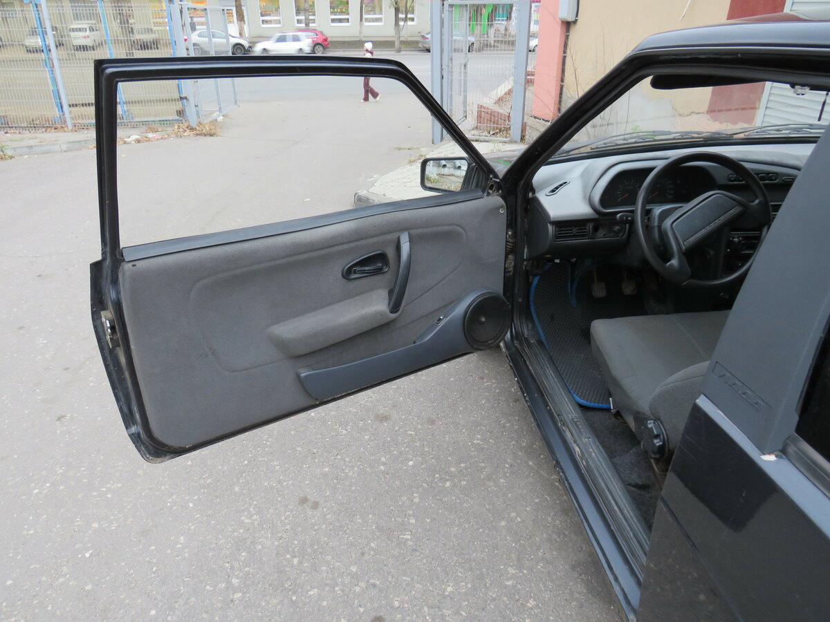 1993 LADA (ВАЗ) 2108, чёрный, 88000 рублей - вид 9