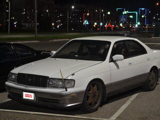 1993 Toyota Crown IX (S140), белый, 600000 рублей, вид 1