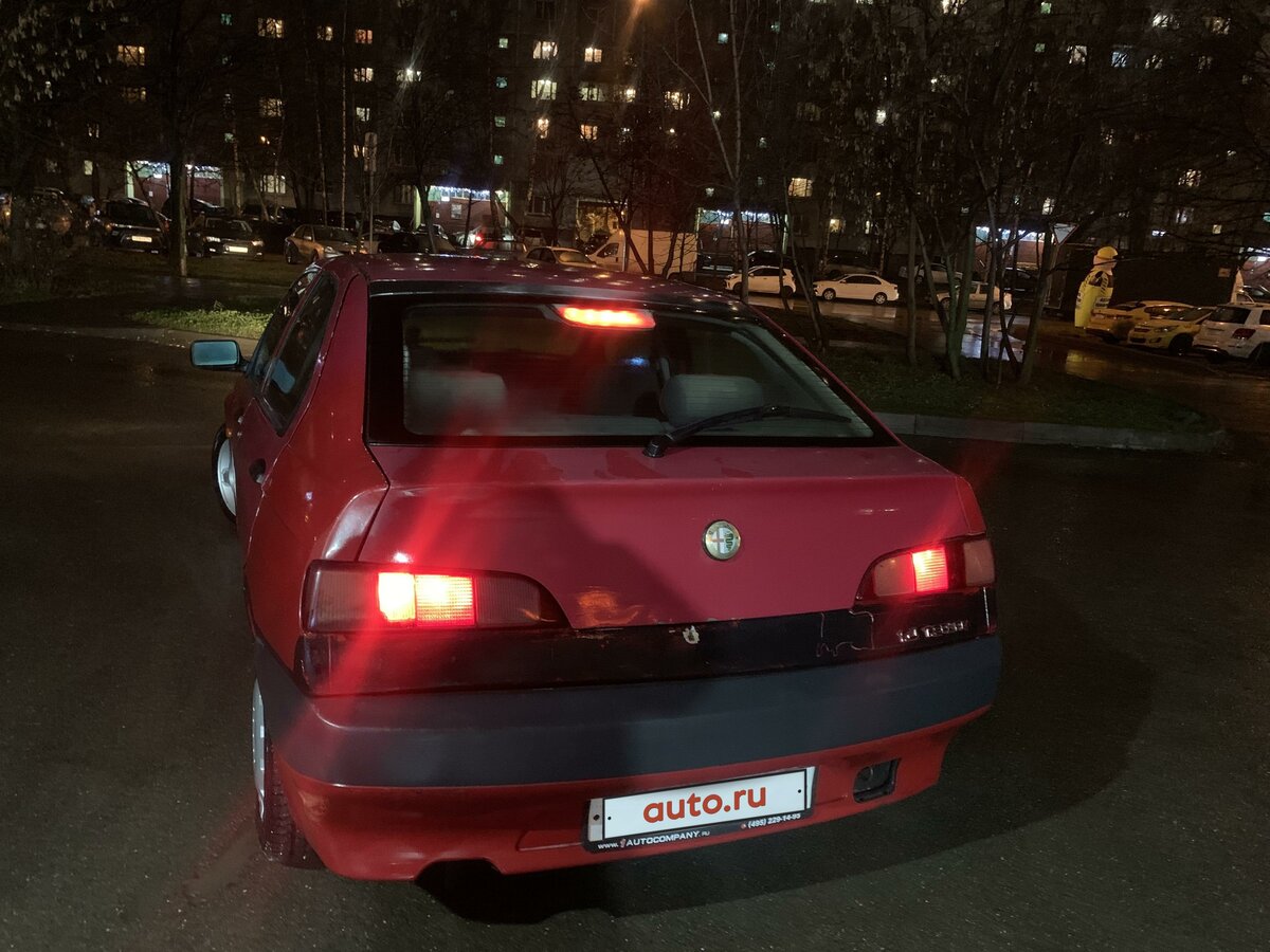 1997 Alfa Romeo 146, красный