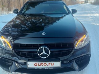 2016 Mercedes-Benz E-Класс 200 V (W213, S213, C238), чёрный, 2750000 рублей, вид 1