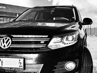 2011 Volkswagen Tiguan I Рестайлинг, чёрный, 1600000 рублей, вид 1