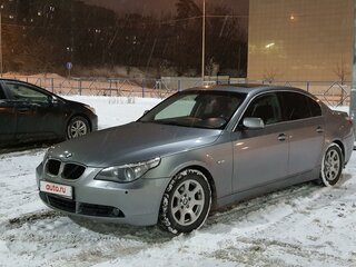 2004 BMW 5 серии 525i V (E60/E61), серый, 660000 рублей, вид 1