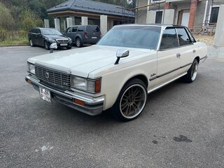 1980 Toyota Crown VI (S110), белый, 1050000 рублей, вид 1