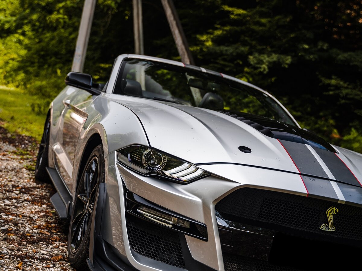 Купить б/у Ford Mustang VI Рестайлинг 2.3 AT (317 л.с.) бензин автомат ...