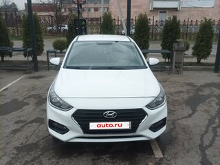 2018 Hyundai Solaris II, белый, 1100000 рублей, вид 1