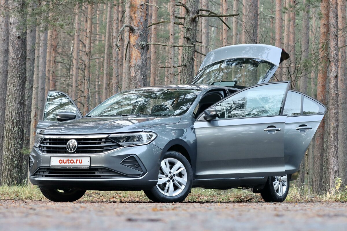 2020 Volkswagen Polo VI, серый, 1485000 рублей - вид 2