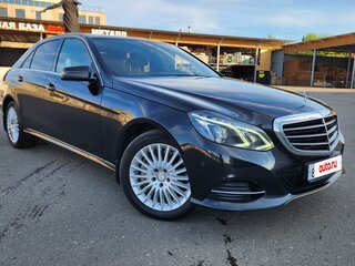 2013 Mercedes-Benz E-Класс 400 IV (W212, S212, C207) Рестайлинг, чёрный, 2495000 рублей, вид 1