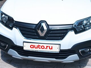 2019 Renault Logan Stepway II Рестайлинг, белый, 1300000 рублей, вид 1