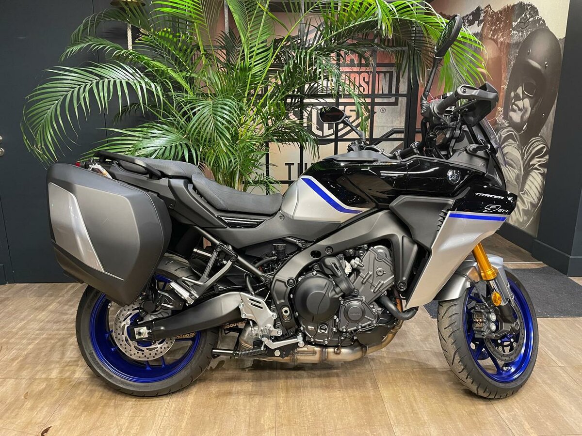 Yamaha MT-09 Tracer (FJ-09)
