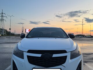 2012 Chevrolet Cruze I Рестайлинг, белый, 600000 рублей, вид 1