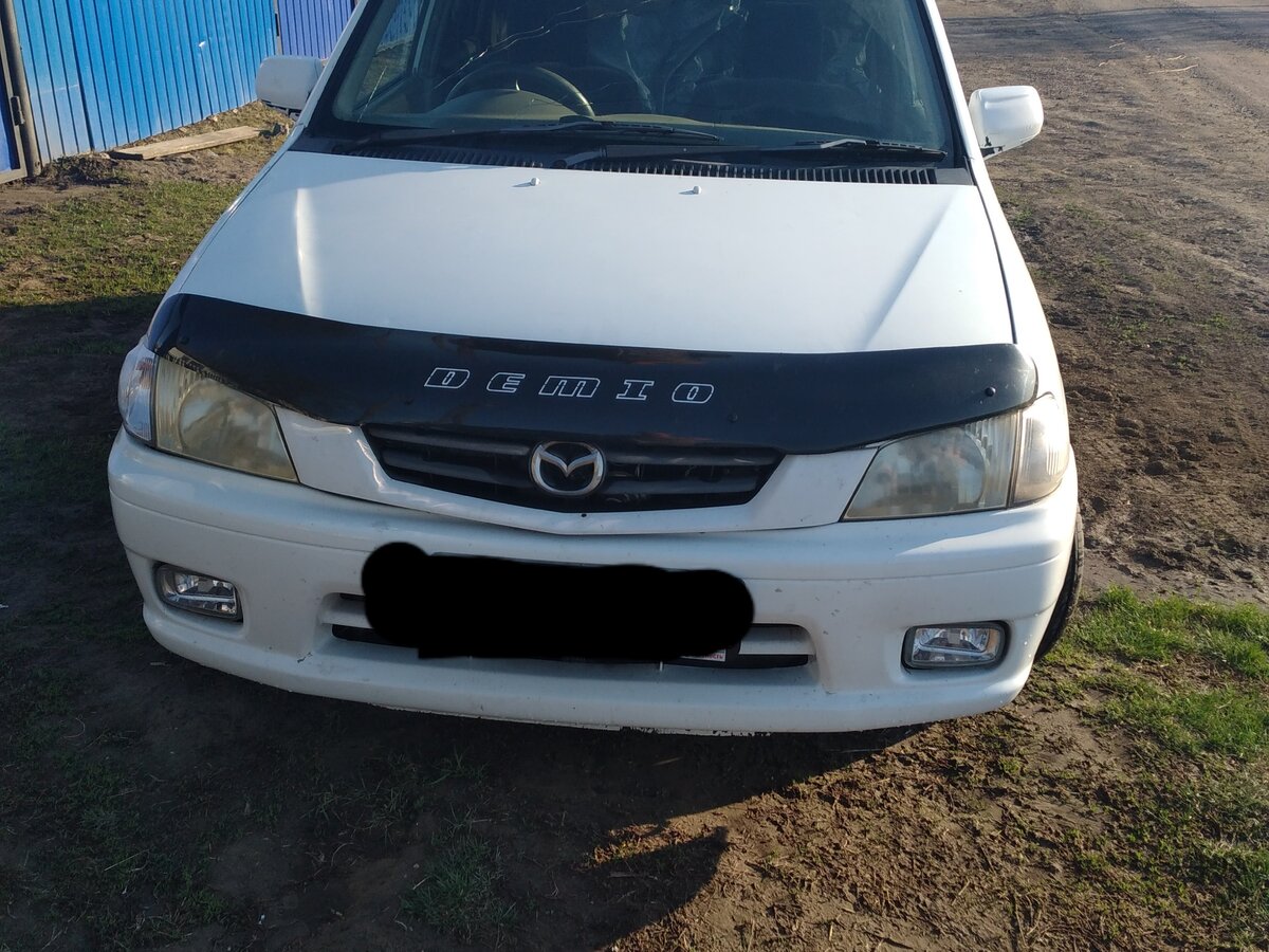 Купить б/у Mazda Demio I (DW) 1.3 AT (83 л.с.) бензин автомат в ...