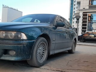 2000 BMW 5 серии 528i IV (E39), зелёный, 370000 рублей, вид 1